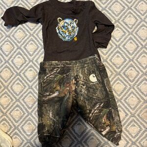 Carhartt Brown Bear Graphic Set